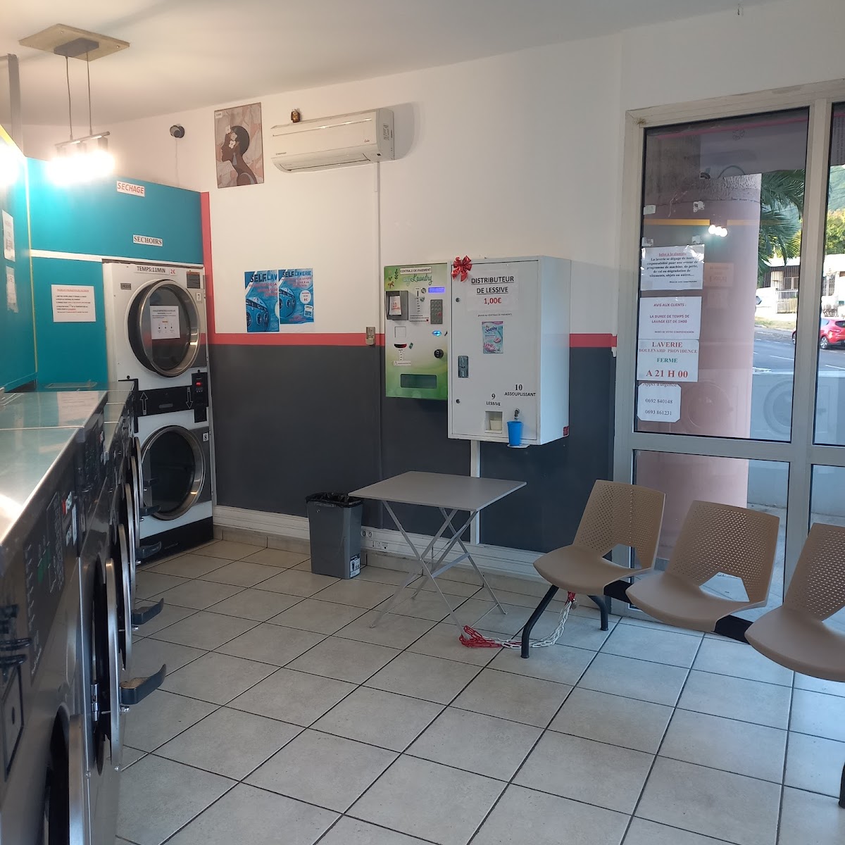 Self laverie providence — notre pressing